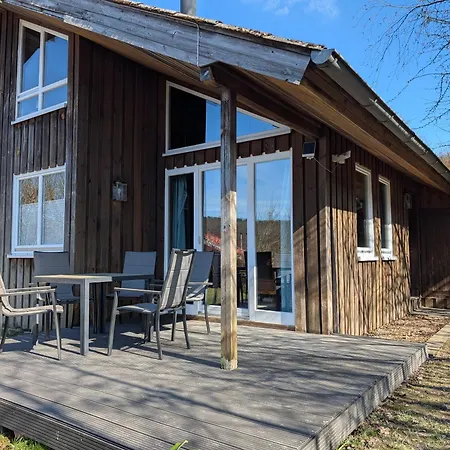Waldwaerme Mit Kamin & Sauna Apartment *